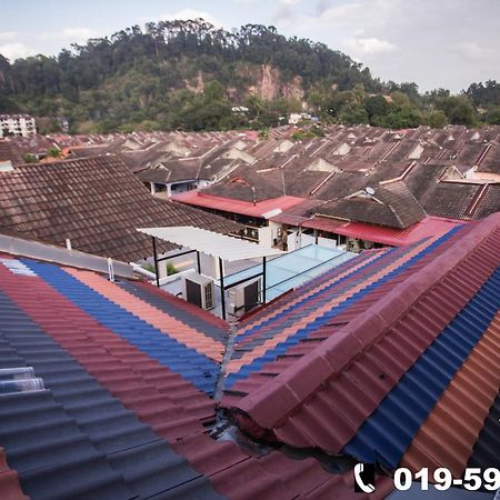 IM 96 Villa Kuantan Esterno foto